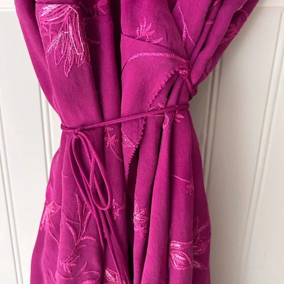 🌺 Cleobella Anthropologie Size XS Magenta Pink Floral Wrap Mini Dress - Picture 7 of 12